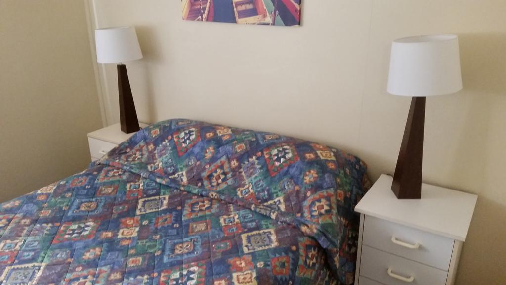Clifford Park Motor Inn 투움바 객실 사진
