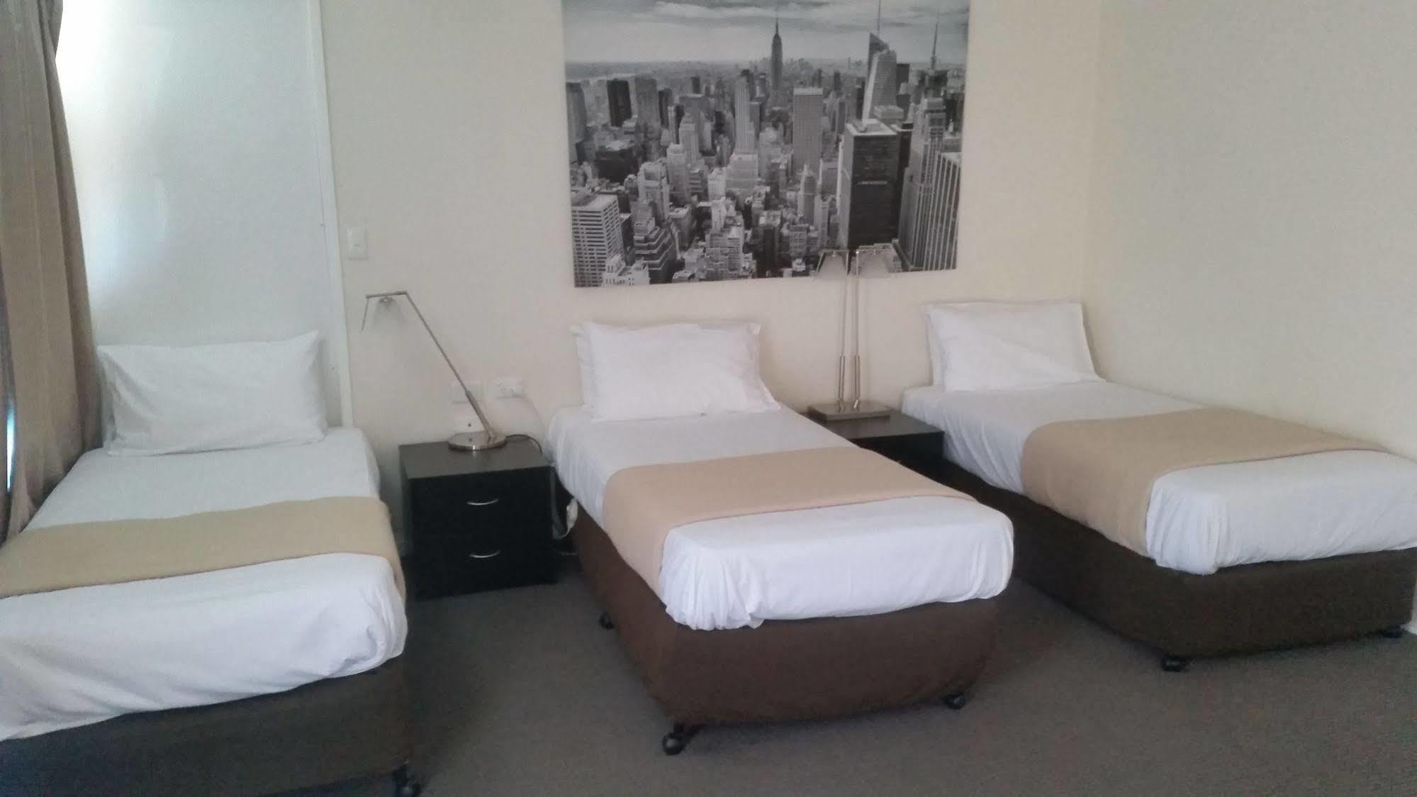 Clifford Park Motor Inn 투움바 외부 사진